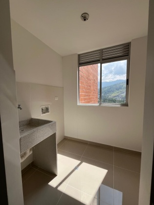 vivenorte,venta,apartamento,casa,bello,roterdam,propiedadraiz